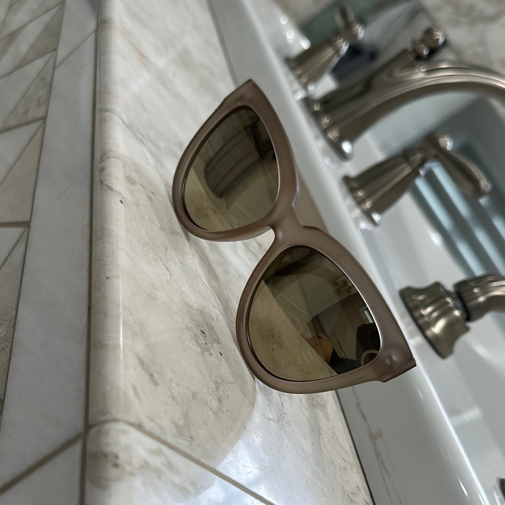 Stylish Beige Sunglasses